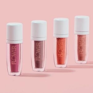 FLOWER BEAUTY Powder Play Lip Color Frisky